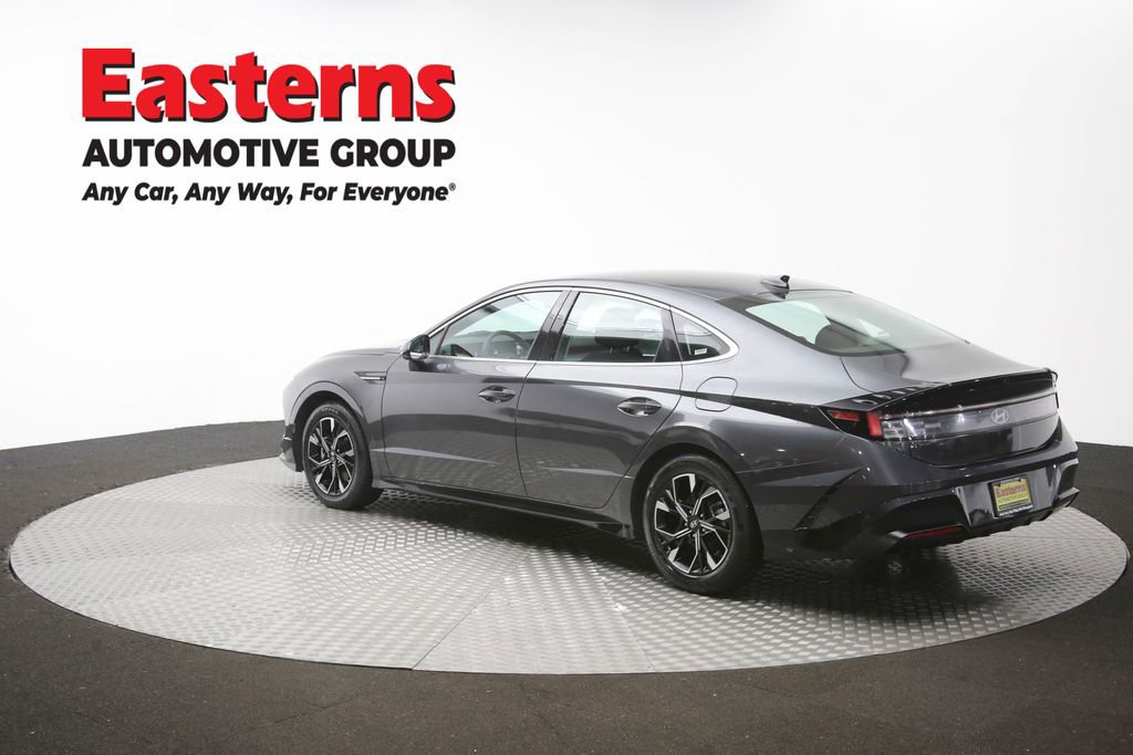 Used 2025 Hyundai Sonata SEL FWD image 64