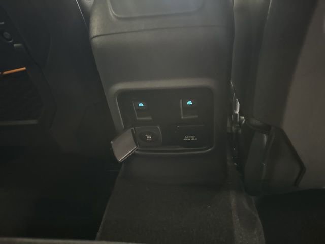 Used 2024 Ford Bronco Badlands image 14