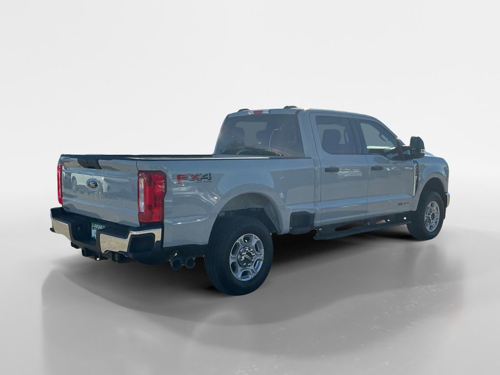 Used 2025 Ford F250 XLT w/ FX4 Off-Road Package AWD/4WD image 6