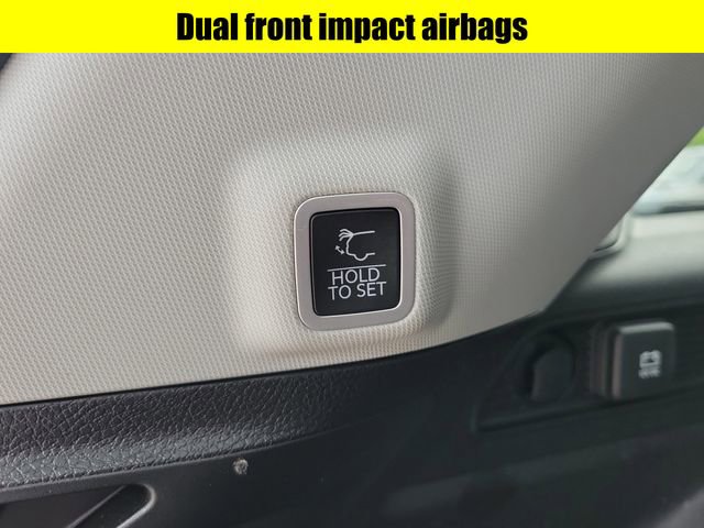 Used 2023 Jeep Grand Cherokee Limited AWD/4WD image 28