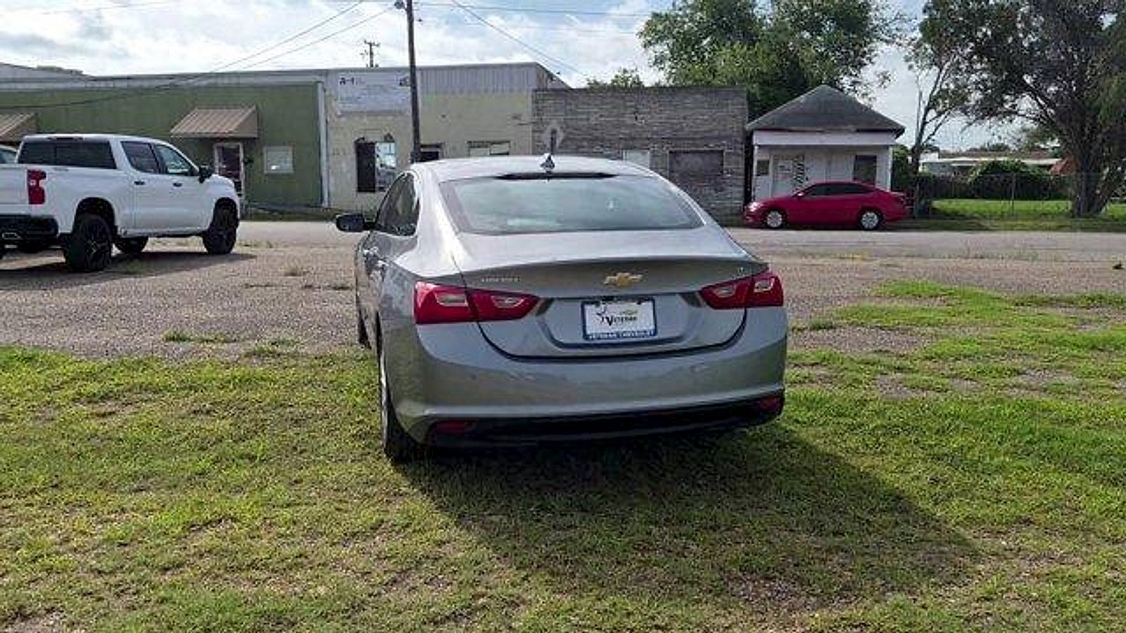 Used 2024 Chevrolet Malibu LT FWD image 7