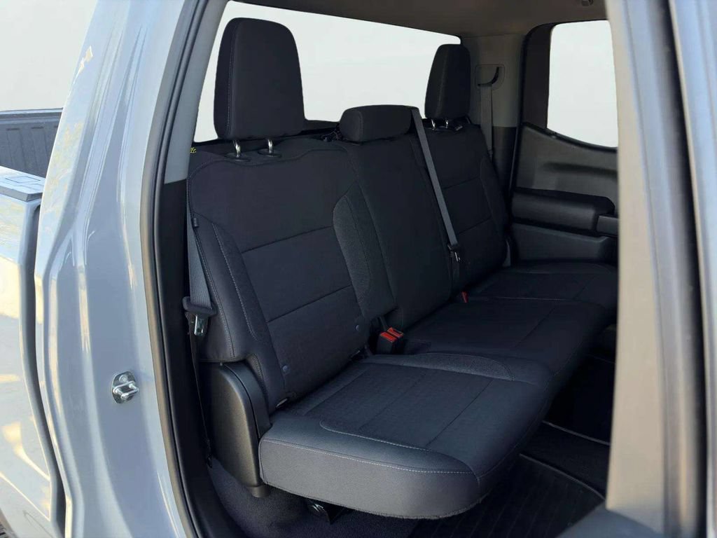 Used 2024 GMC Sierra 1500 Pro w/ Graphite Edition AWD/4WD image 8