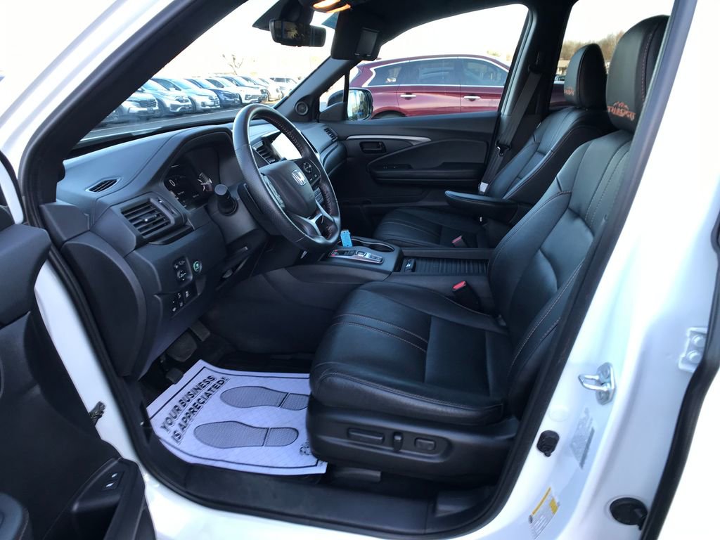 Certified 2023 Honda Passport TrailSport image 4