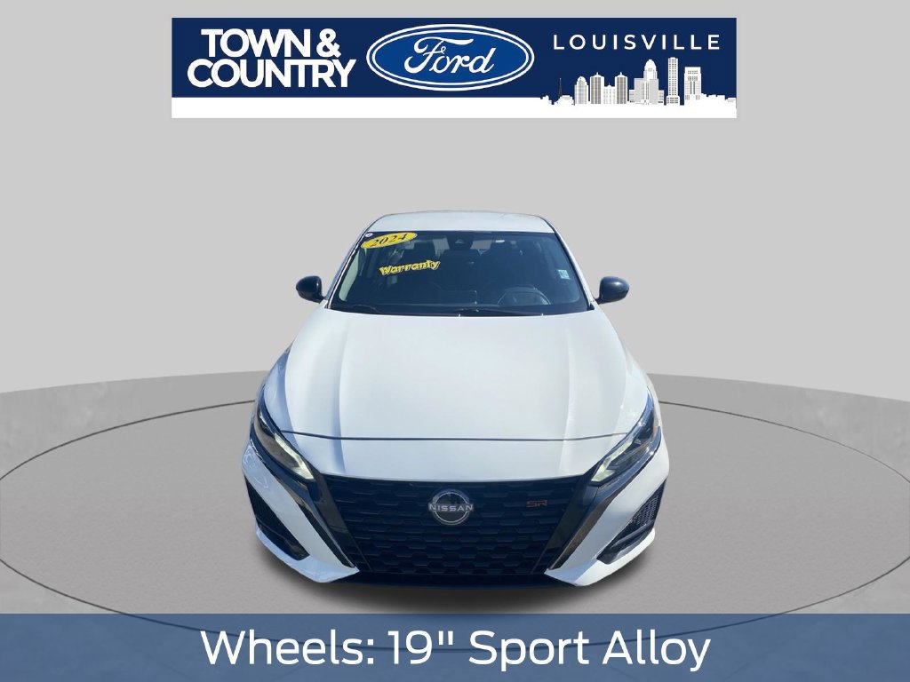 Used 2024 Nissan Altima 2.5 SR FWD image 8