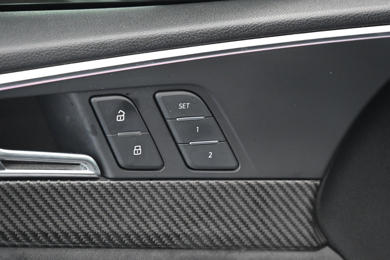 Used 2018 Audi RS 5 w/ RS Driver Assistance Package image 17