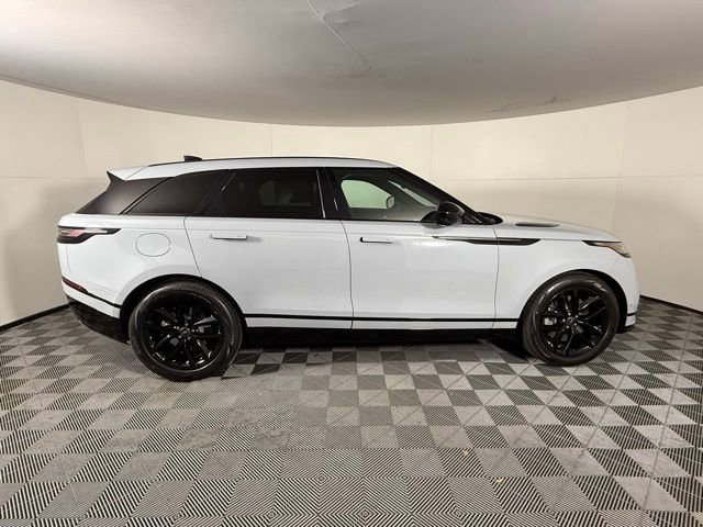 New 2026 Land Rover Range Rover Velar Dynamic SE image 10