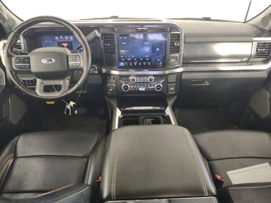 Used 2025 Ford F250 Lariat w/ FX4 Off-Road Package AWD/4WD image 15