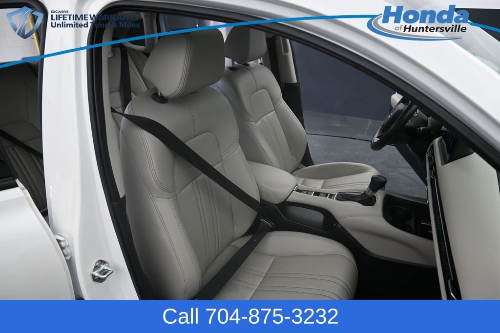 Used 2023 Honda HR-V EX-L image 14