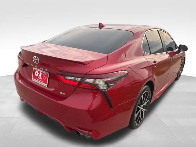 Used 2021 Toyota Camry SE FWD image 5