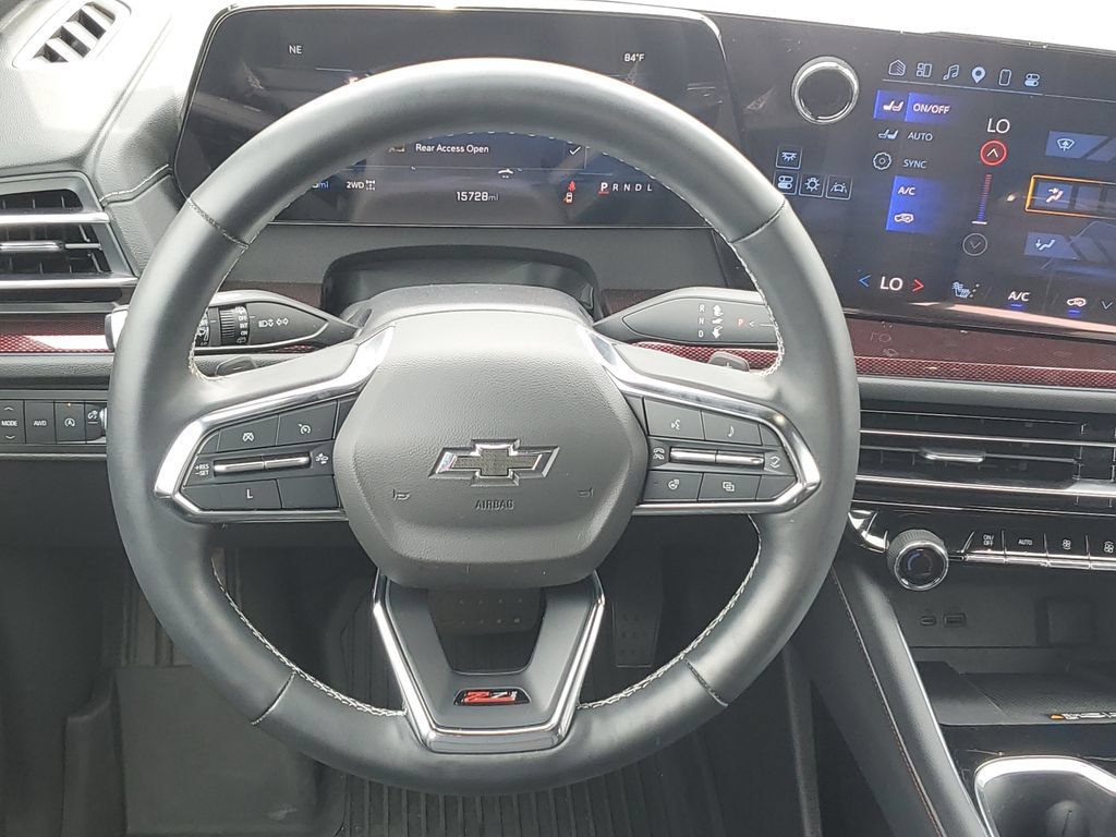Used 2024 Chevrolet Traverse Z71 w/ LPO, Floor Liner Package AWD/4WD image 32