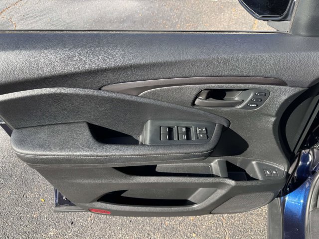 Certified 2023 Honda Passport EX-L image 15