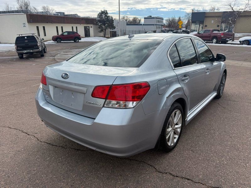 Used 2014 Subaru Legacy 2.5i Limited image 7