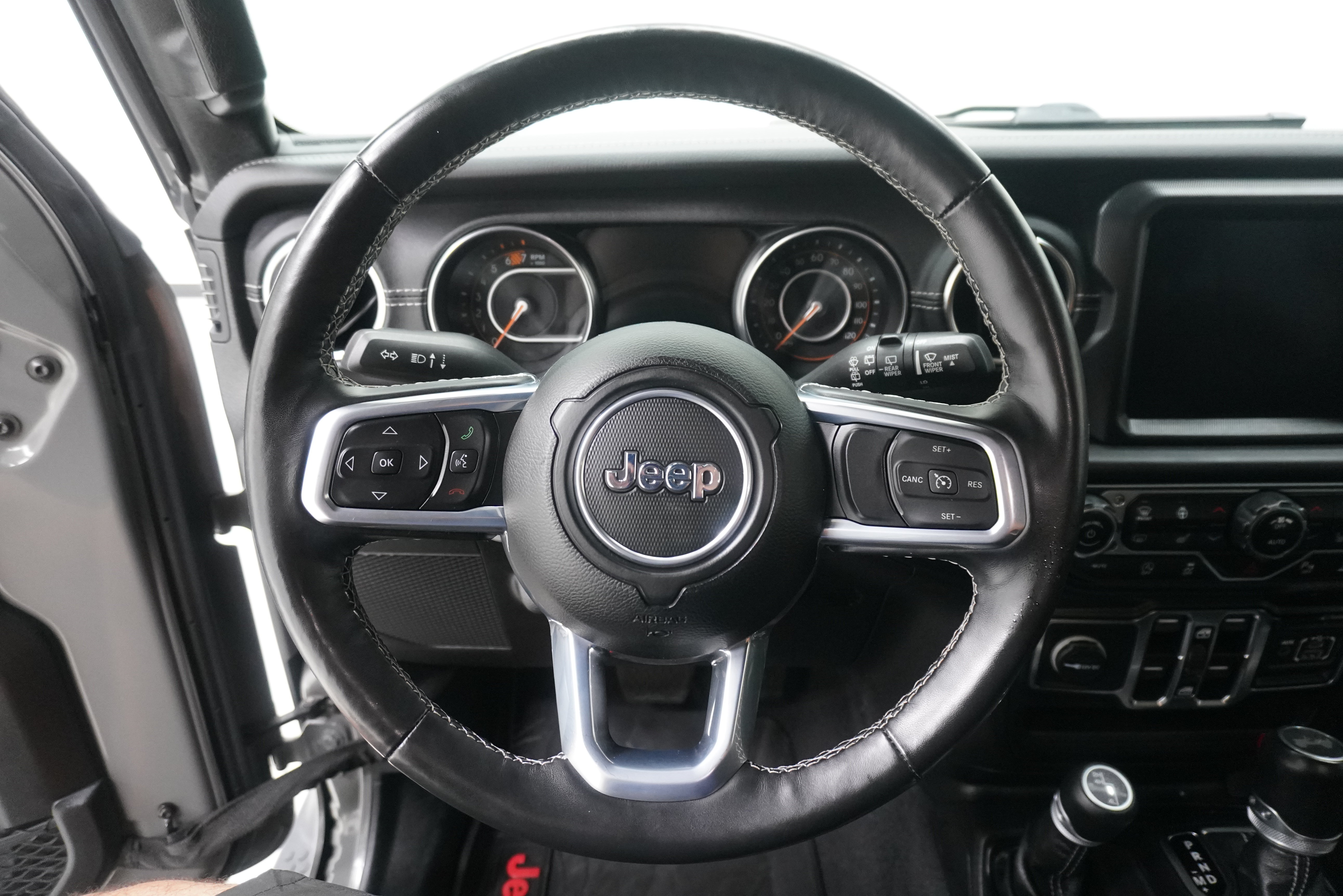 Used 2021 Jeep Wrangler Unlimited Sahara AWD/4WD image 19