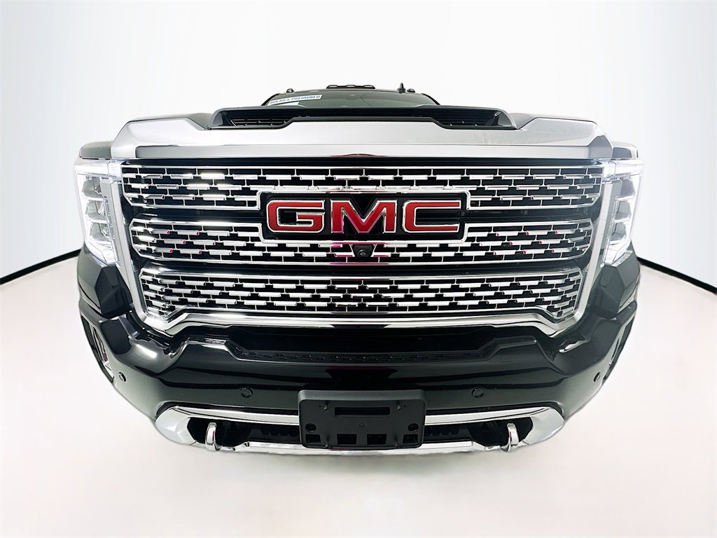 Used 2021 GMC Sierra 2500 Denali w/ Denali Ultimate Package image 2