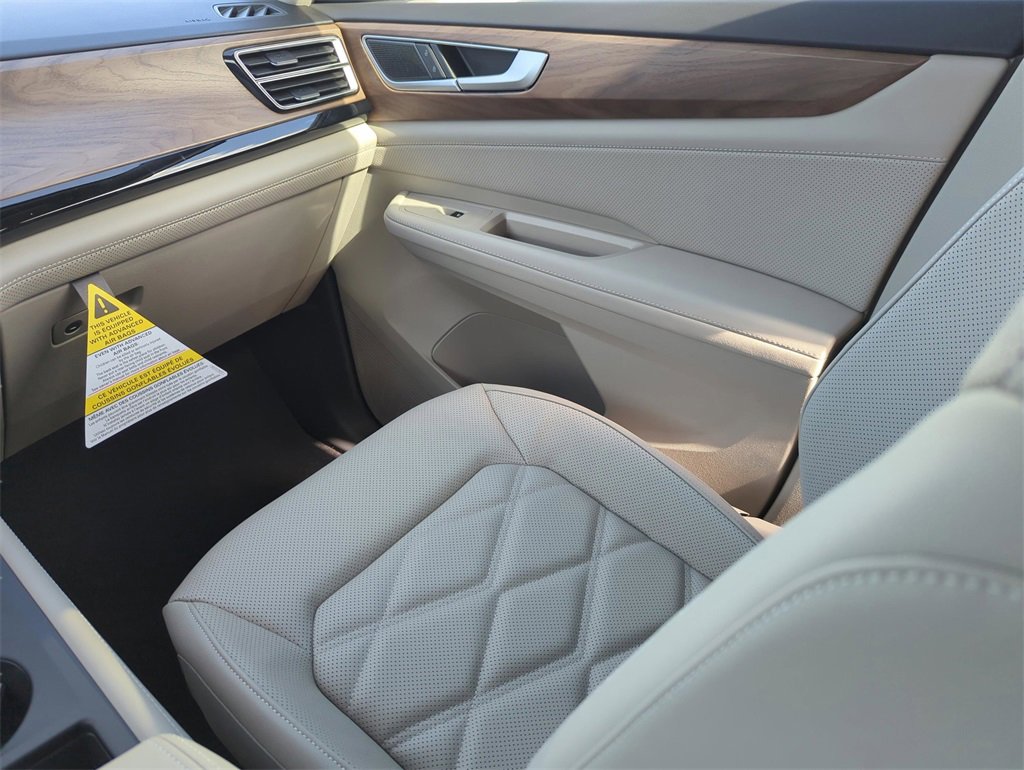 New 2026 Volkswagen Atlas SE image 22