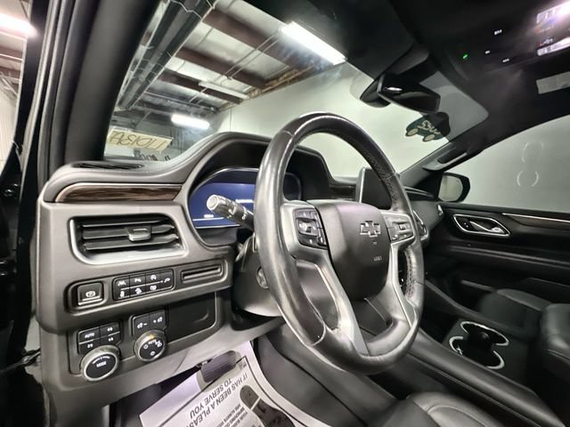 Certified 2022 Chevrolet Tahoe Z71 w/ Luxury Package AWD/4WD image 10
