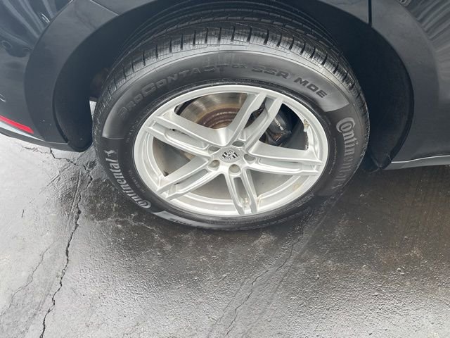 Used 2022 Porsche Macan image 23