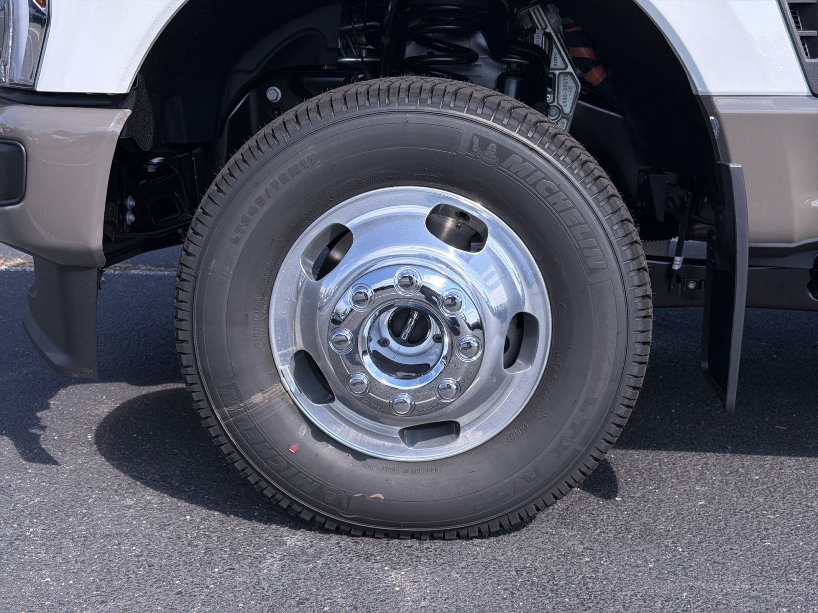 New 2026 Ford F350 King Ranch AWD/4WD image 16