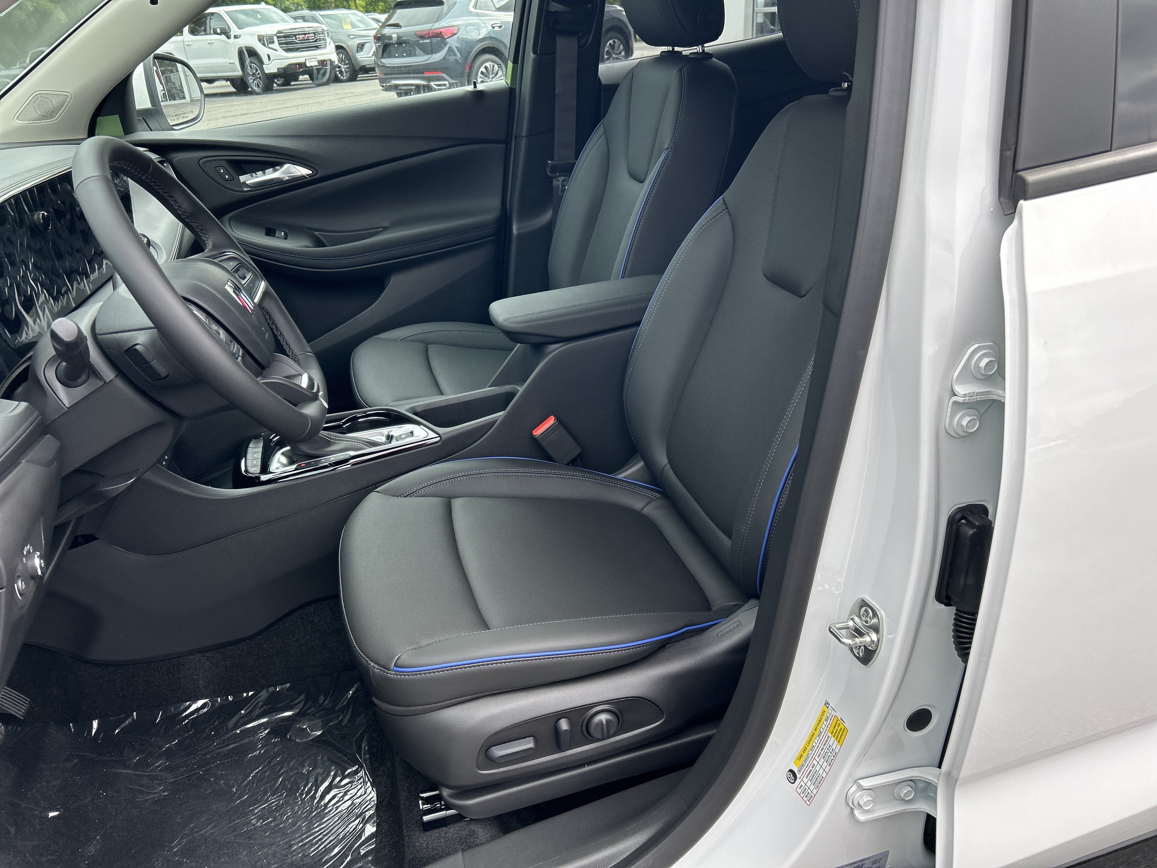 New 2026 Buick Encore GX Sport Touring w/ Advanced Technology Package AWD/4WD image 19