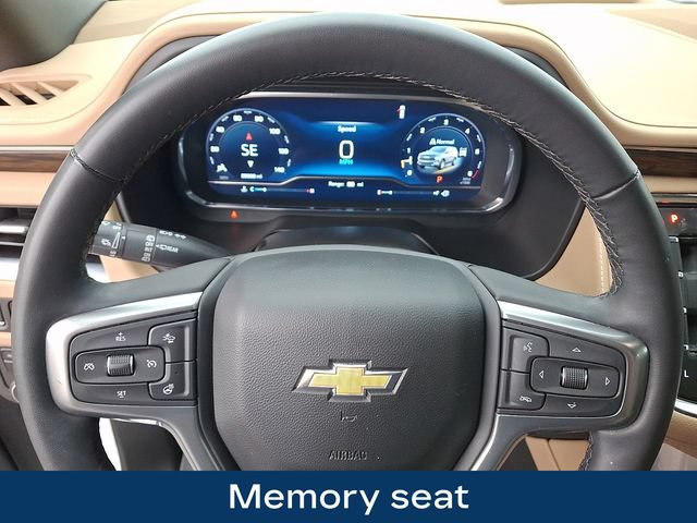 Used 2024 Chevrolet Tahoe Premier AWD/4WD image 4