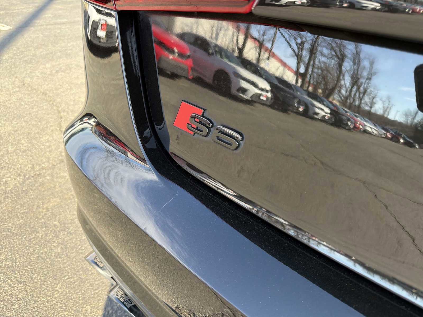 Used 2016 Audi S6 Prestige w/ Prestige Package image 18