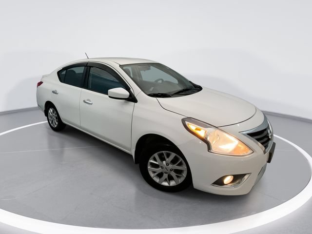 Used 2017 Nissan Versa SV w/ SV Special Edition Package FWD image 1