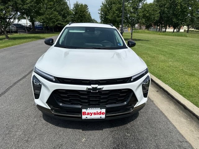 Used 2025 Chevrolet Trax ACTIV FWD image 4