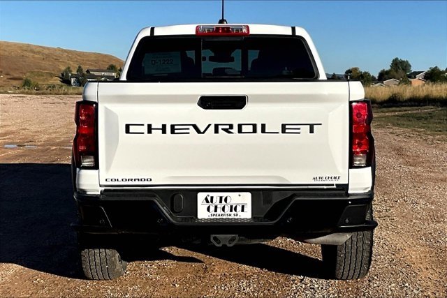 Used 2024 Chevrolet Colorado Trail Boss w/ Safety Package image 6