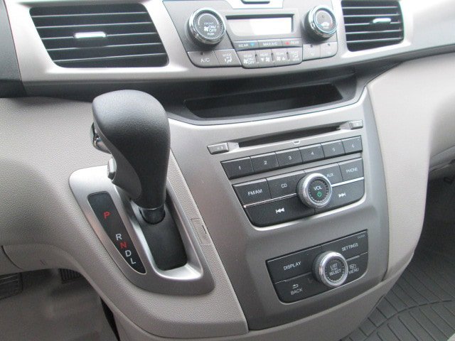 Used 2016 Honda Odyssey LX image 17