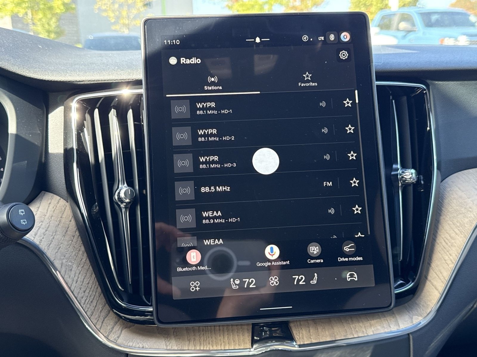 New 2027 Volvo XC60 B5 Plus AWD/4WD image 18