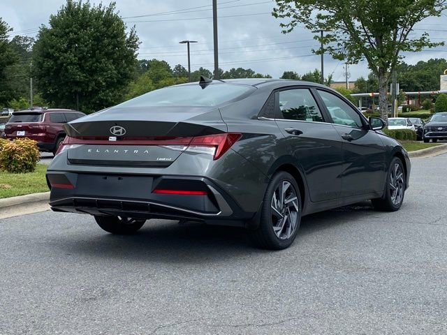 Certified 2025 Hyundai Elantra Limited image 7