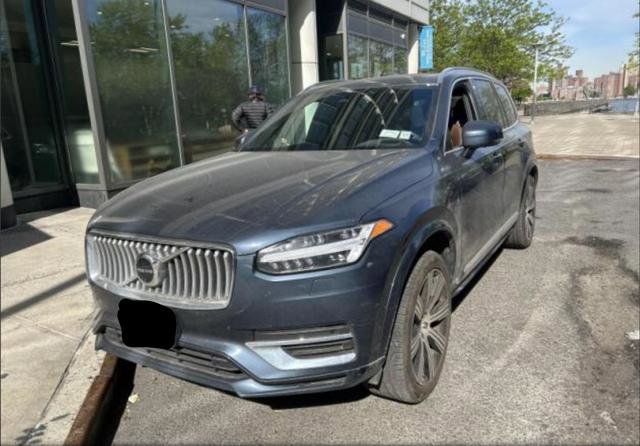 Used 2023 Volvo XC90 T8 Plus w/ Protection Package AWD/4WD image 1