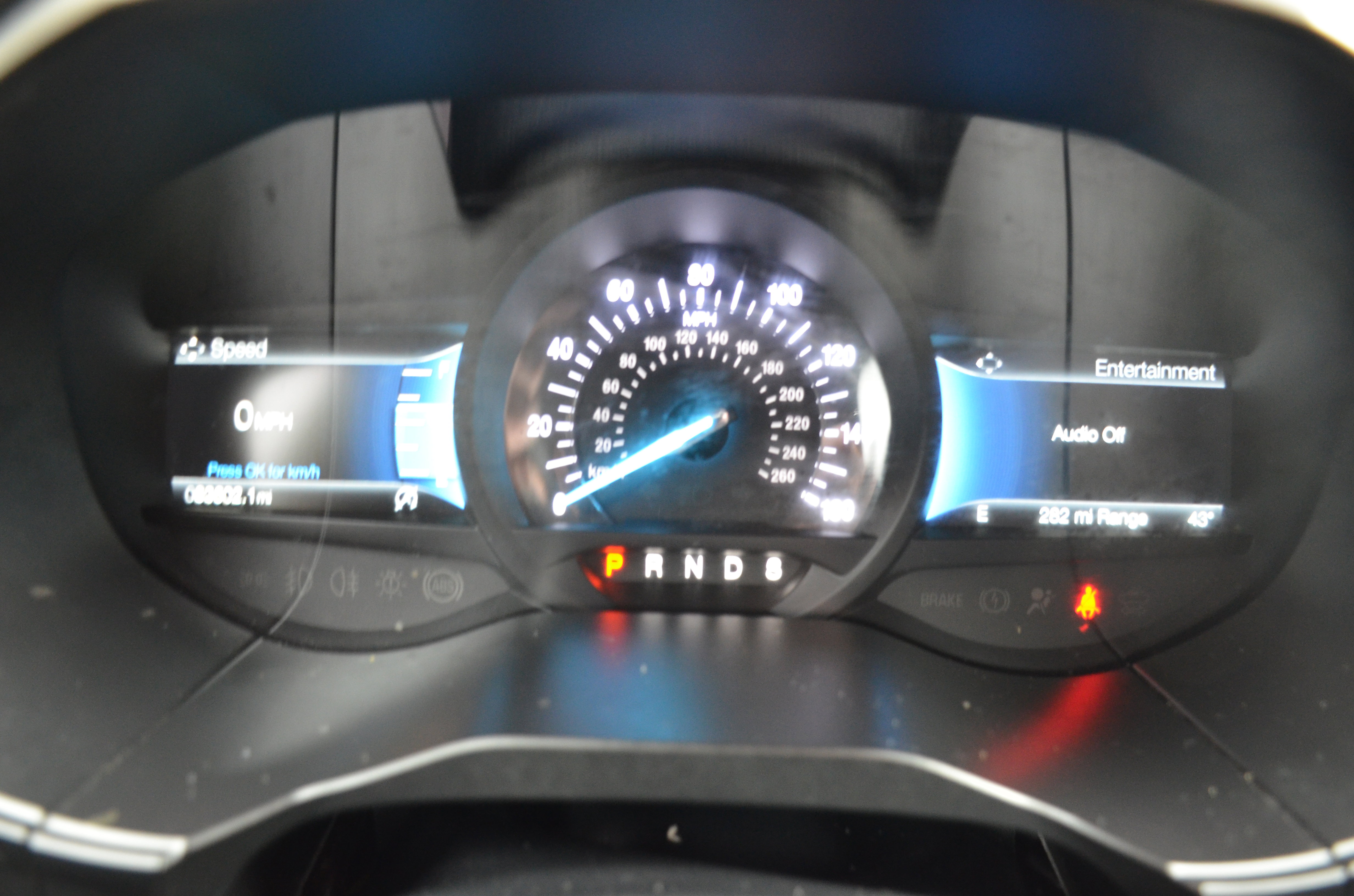 Used 2022 Ford Edge SE AWD/4WD image 7