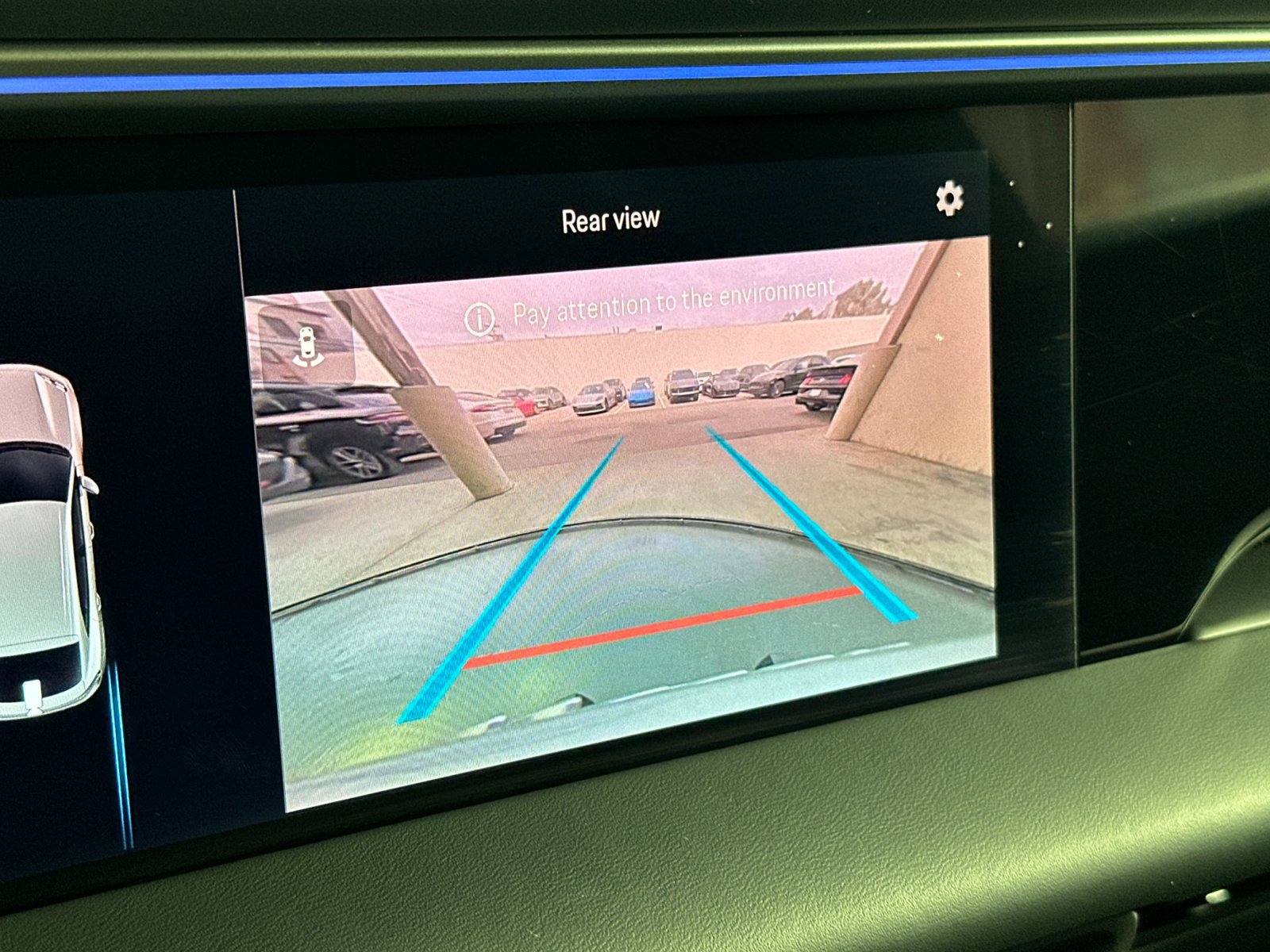 Certified 2025 Porsche Macan Electric RWD image 24