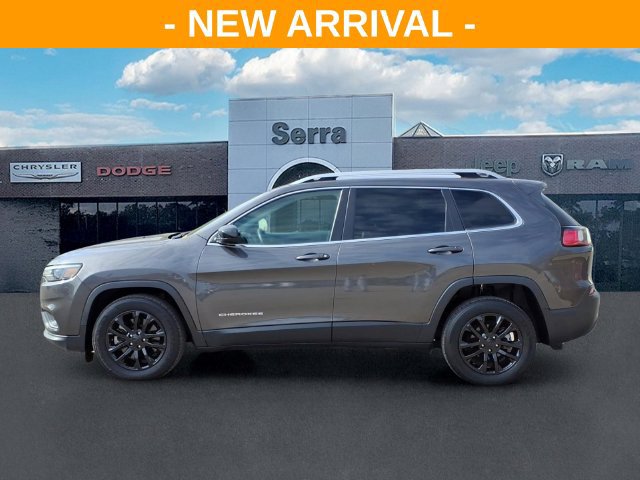 Used 2019 Jeep Cherokee Latitude Plus FWD image 4