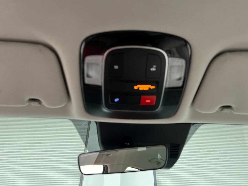 Used 2025 Hyundai Sonata SEL FWD image 62