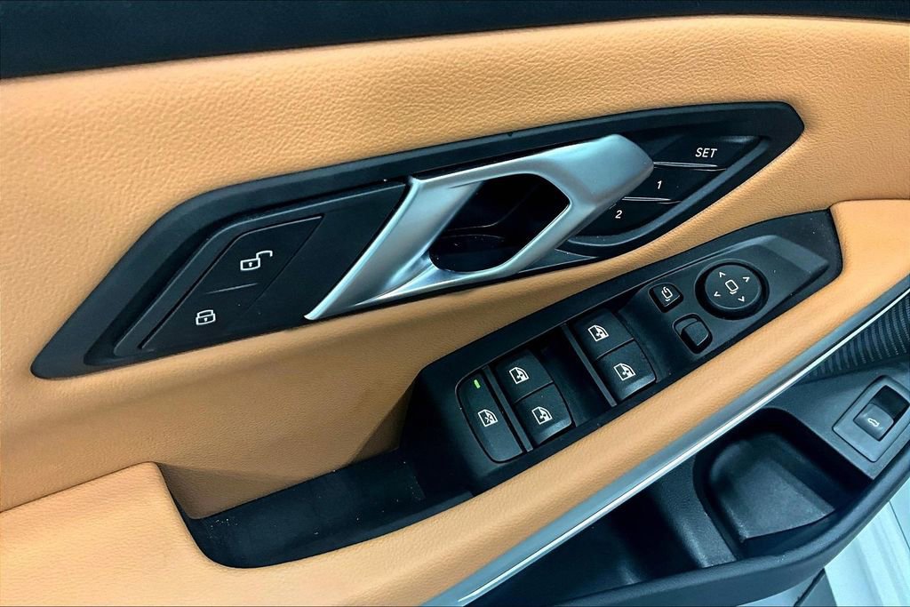 New 2025 BMW 330i Sedan w/ Convenience Package RWD image 19