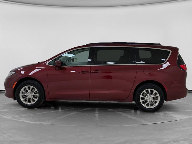 Used 2022 Chrysler Pacifica Touring-L AWD/4WD image 6