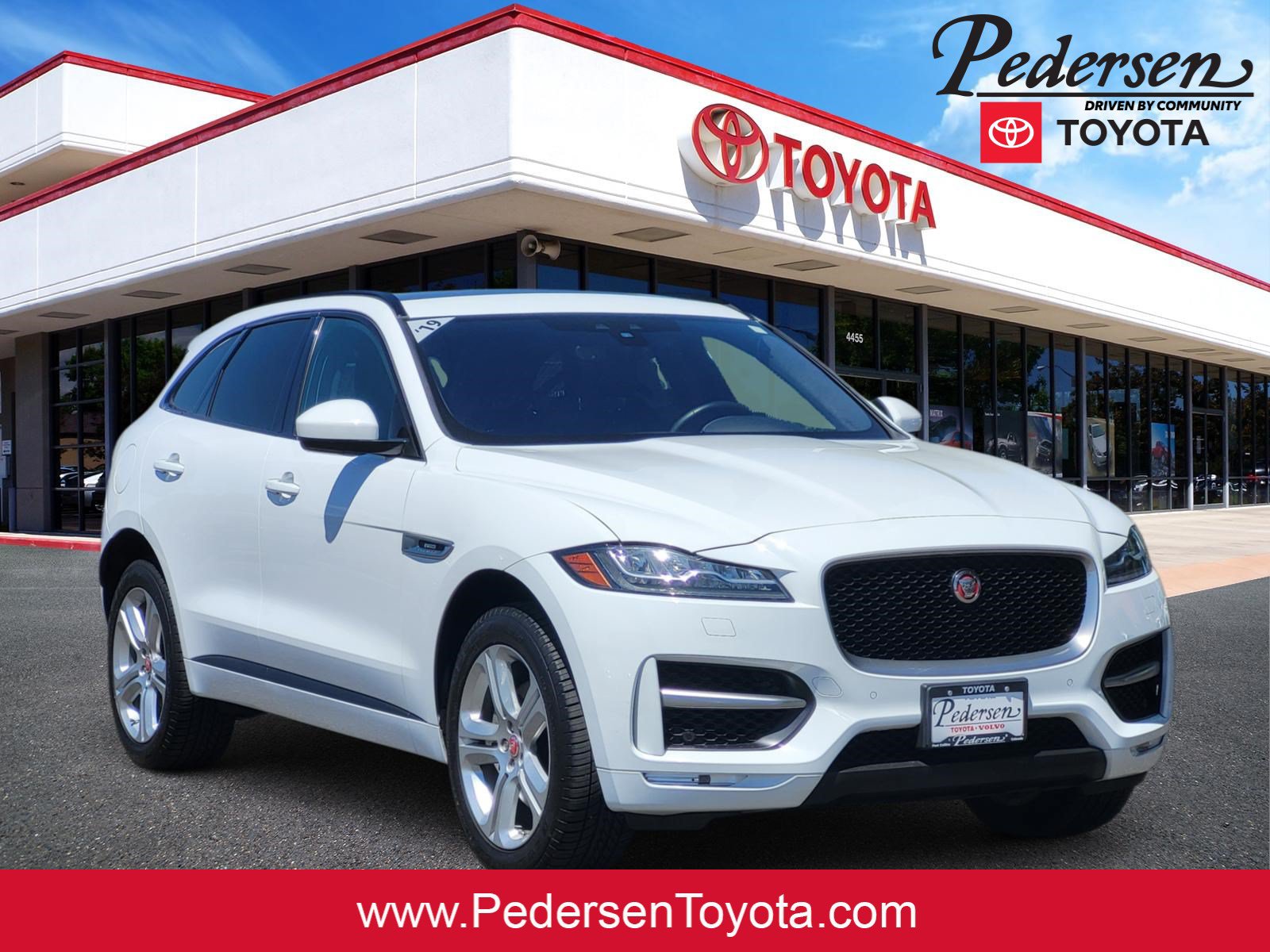 Used 2019 Jaguar F-PACE R-Sport AWD/4WD image 1