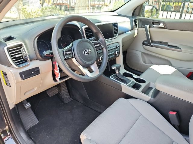 Certified 2022 Kia Sportage LX FWD image 16
