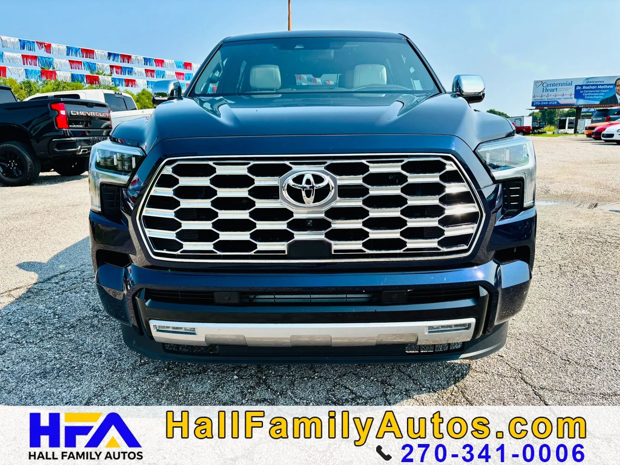Used 2025 Toyota Sequoia Capstone AWD/4WD image 8