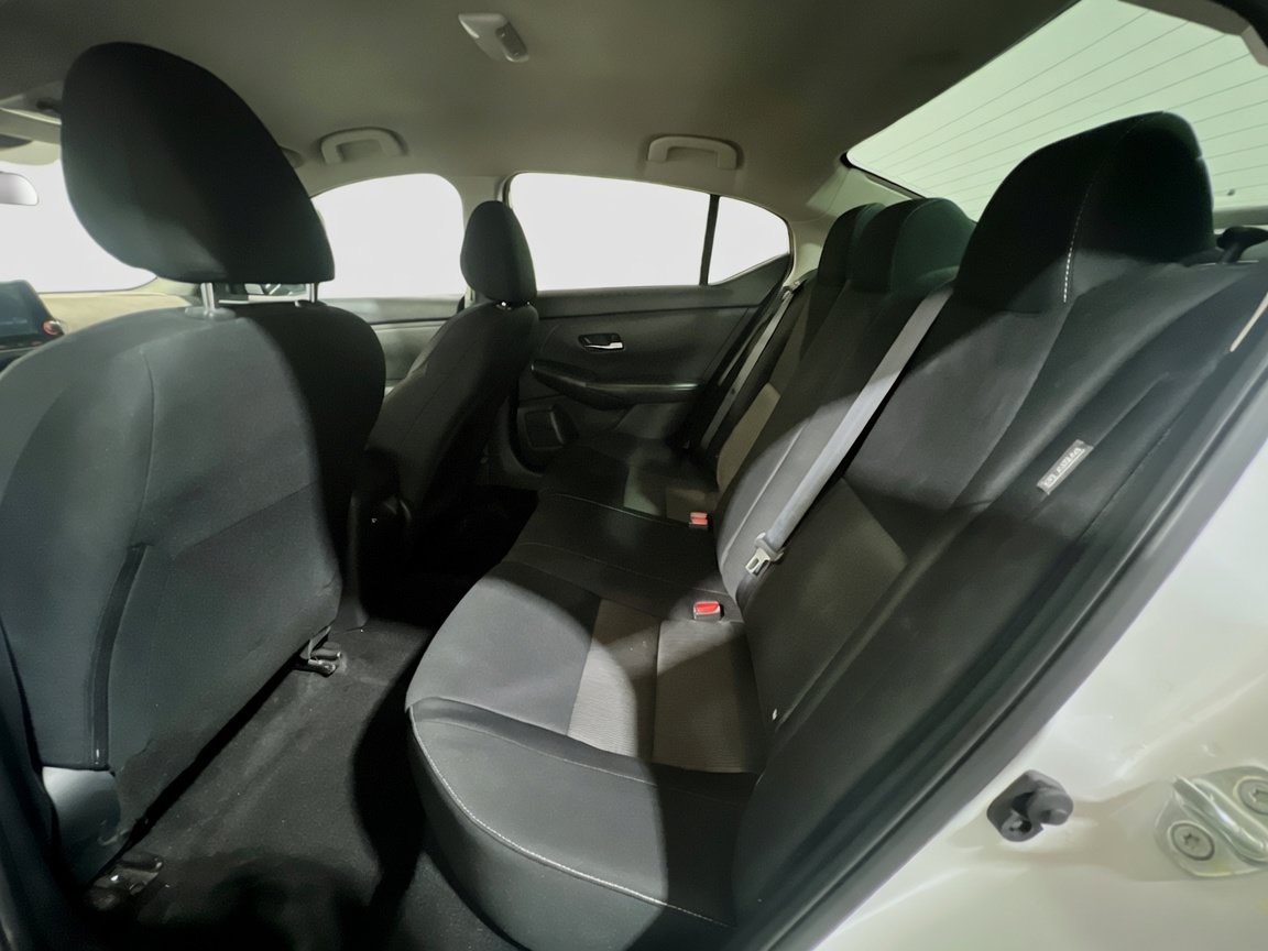 Used 2023 Nissan Sentra SV FWD image 16
