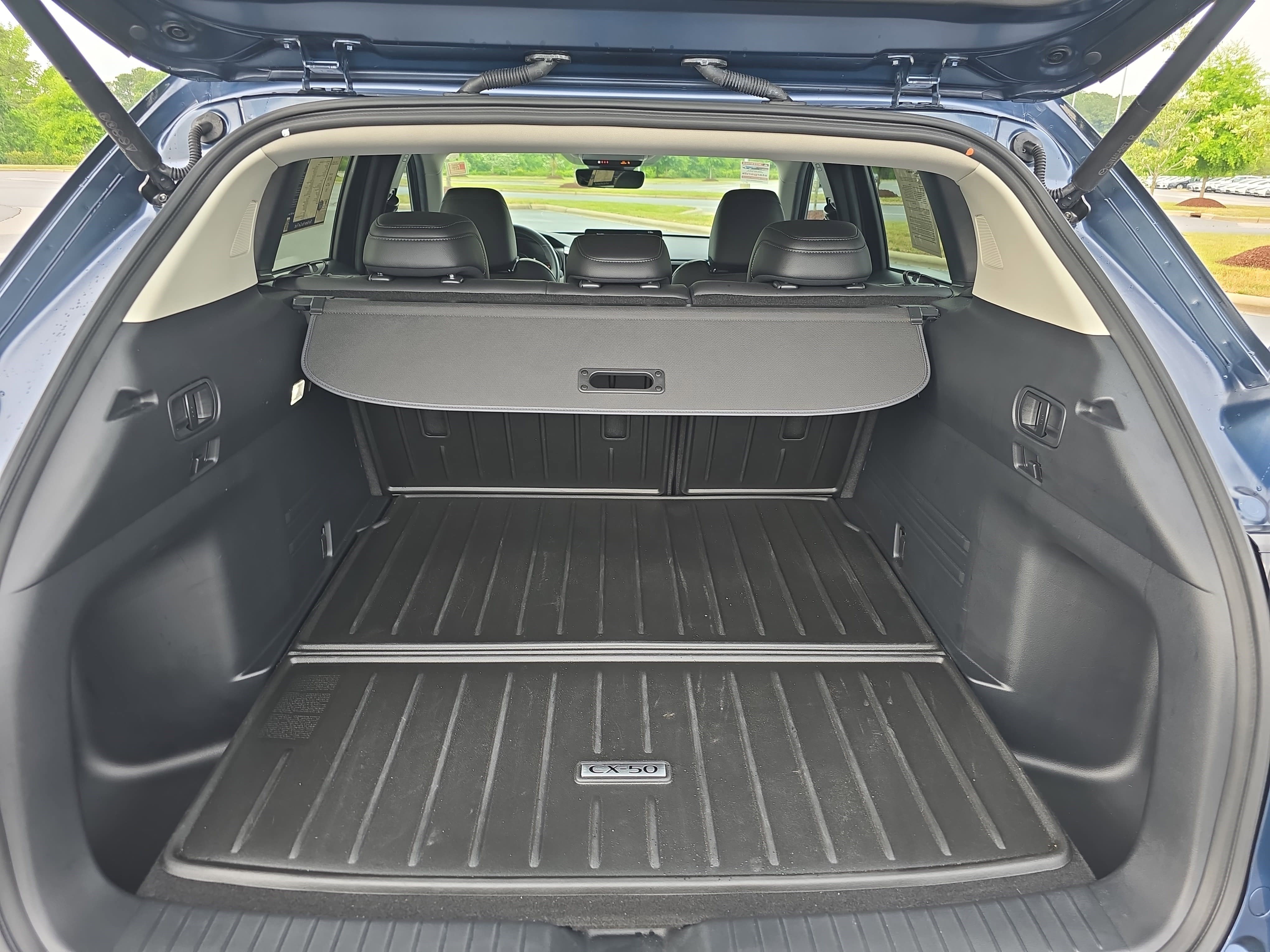 Used 2025 MAZDA CX-50 AWD 2.5 S w/ Weather Package image 12