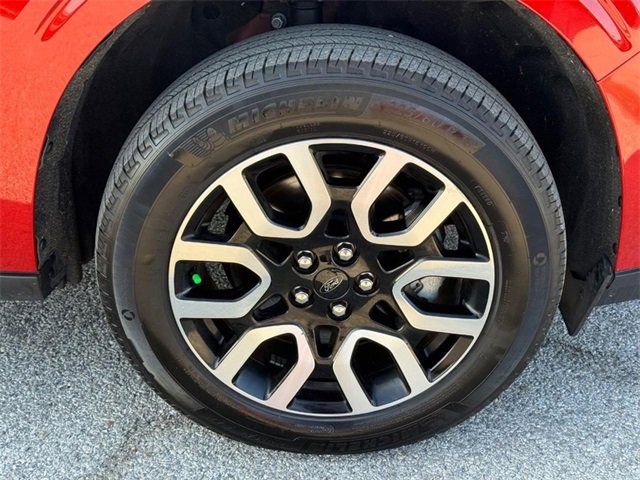 Used 2024 Ford Maverick Lariat w/ 4K Tow Package image 8