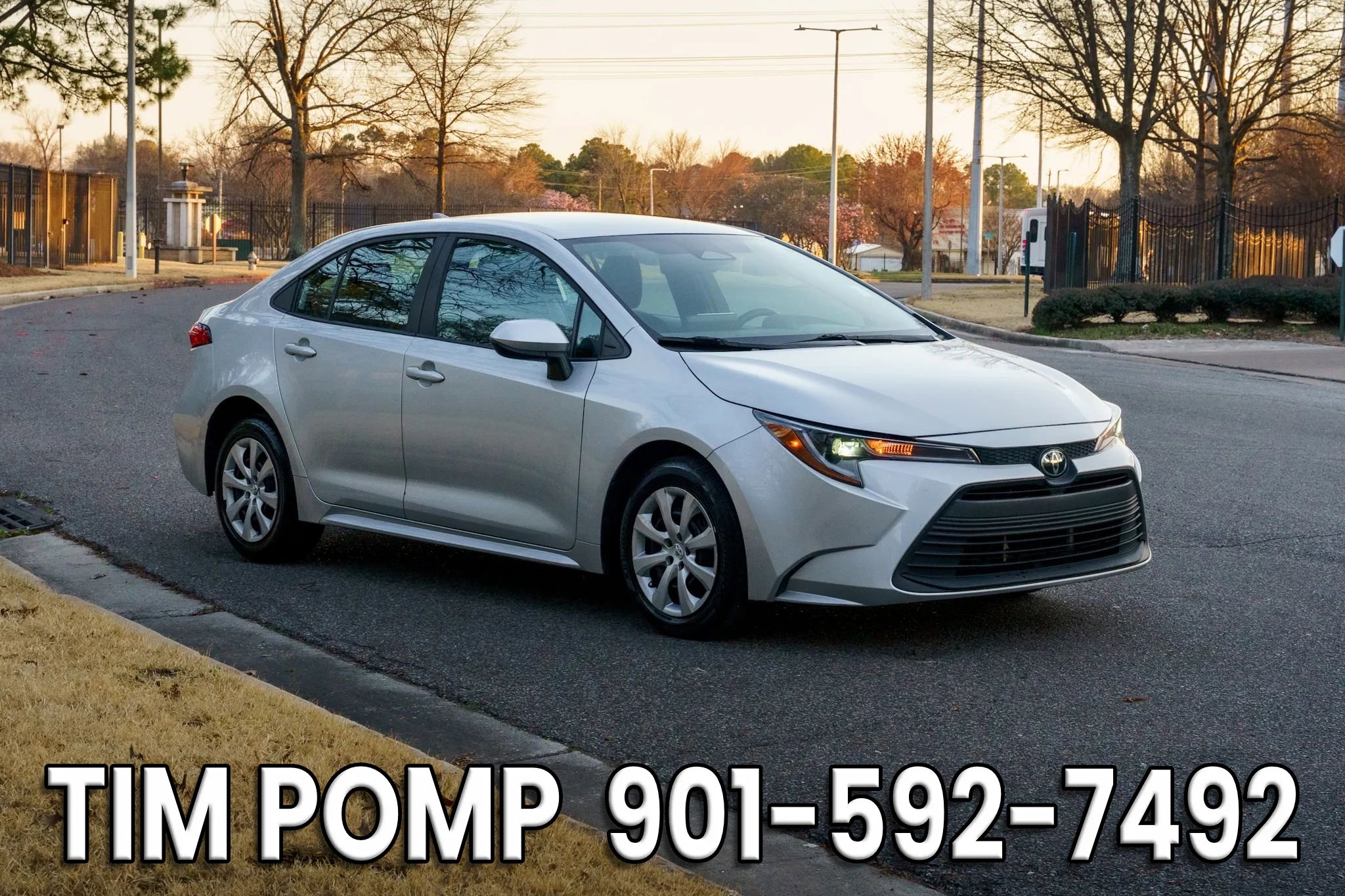 Used 2024 Toyota Corolla LE image 4