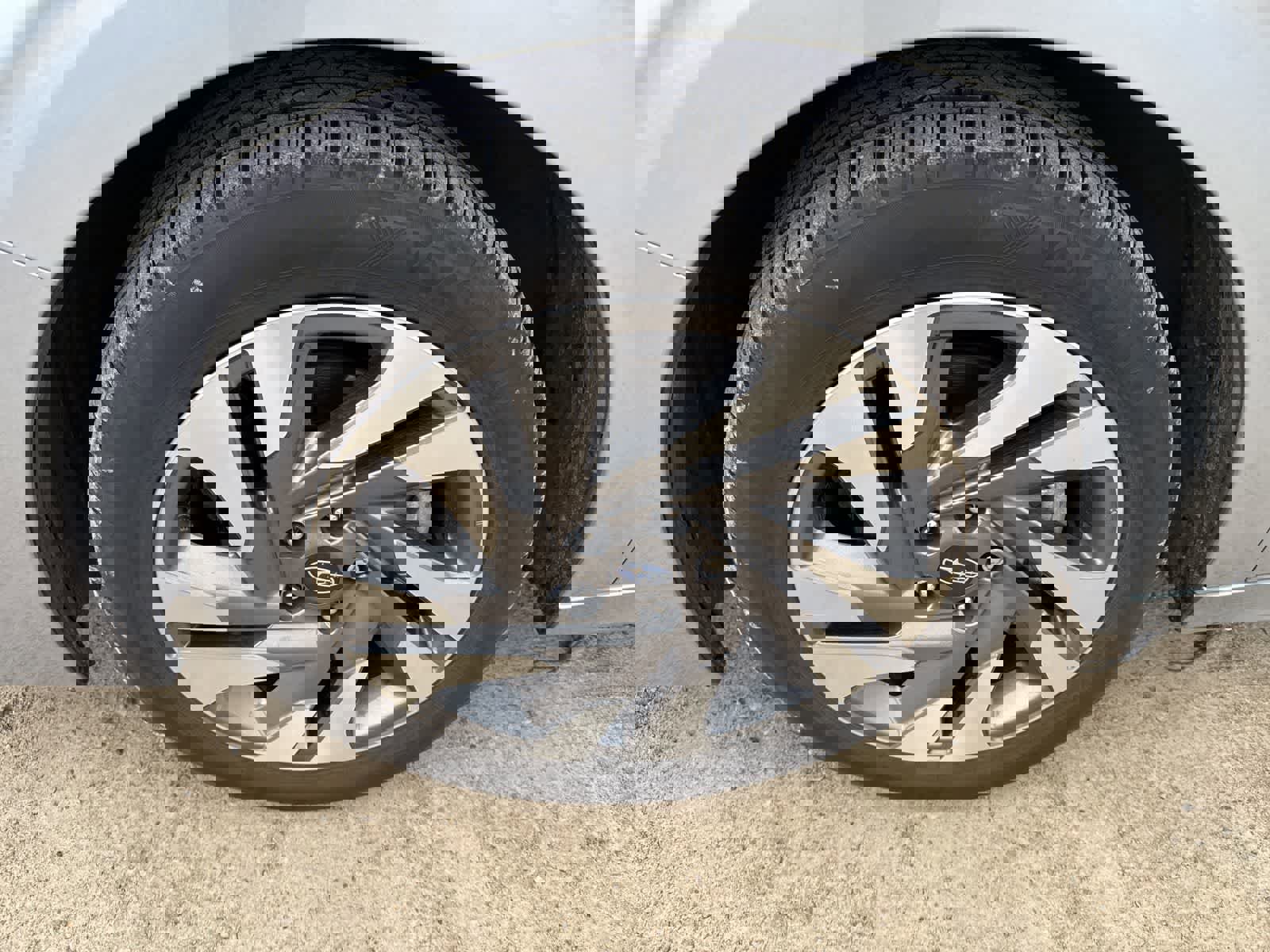 Used 2024 Subaru Legacy Limited image 5