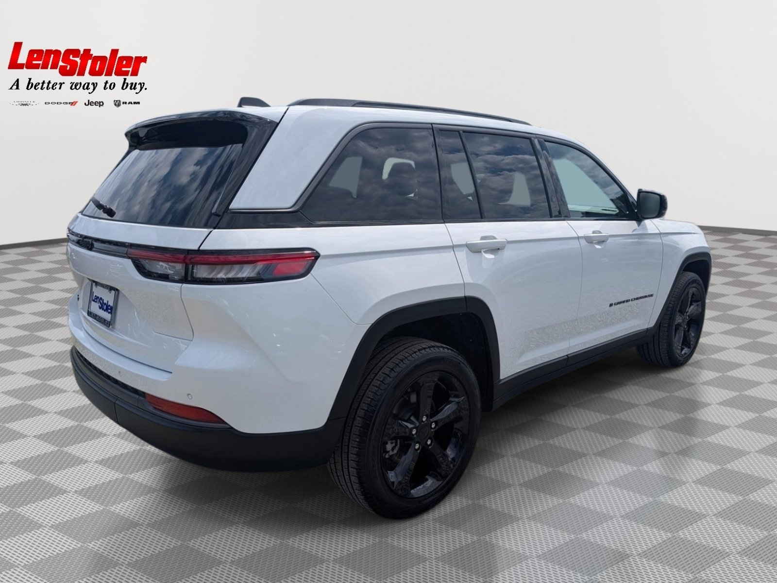 Used 2026 Jeep Grand Cherokee Limited w/ Limited Altitude Package AWD/4WD image 5