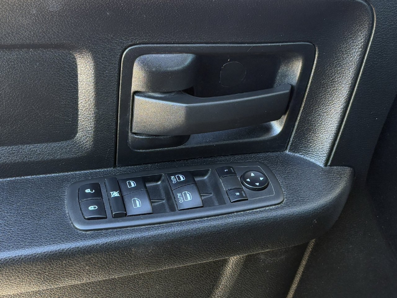 Used 2022 RAM 2500 Tradesman AWD/4WD image 25