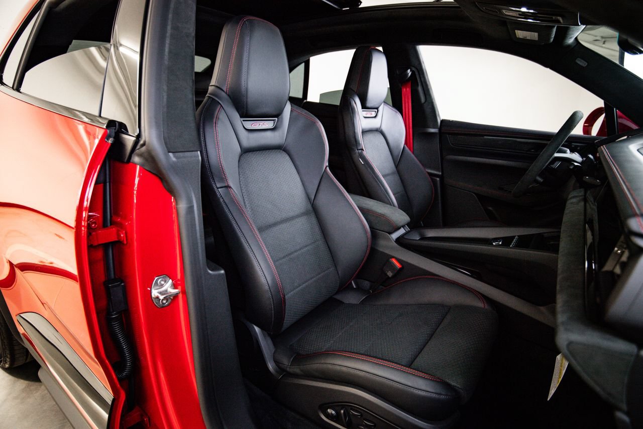 New 2026 Porsche Macan GTS Electric AWD/4WD image 29