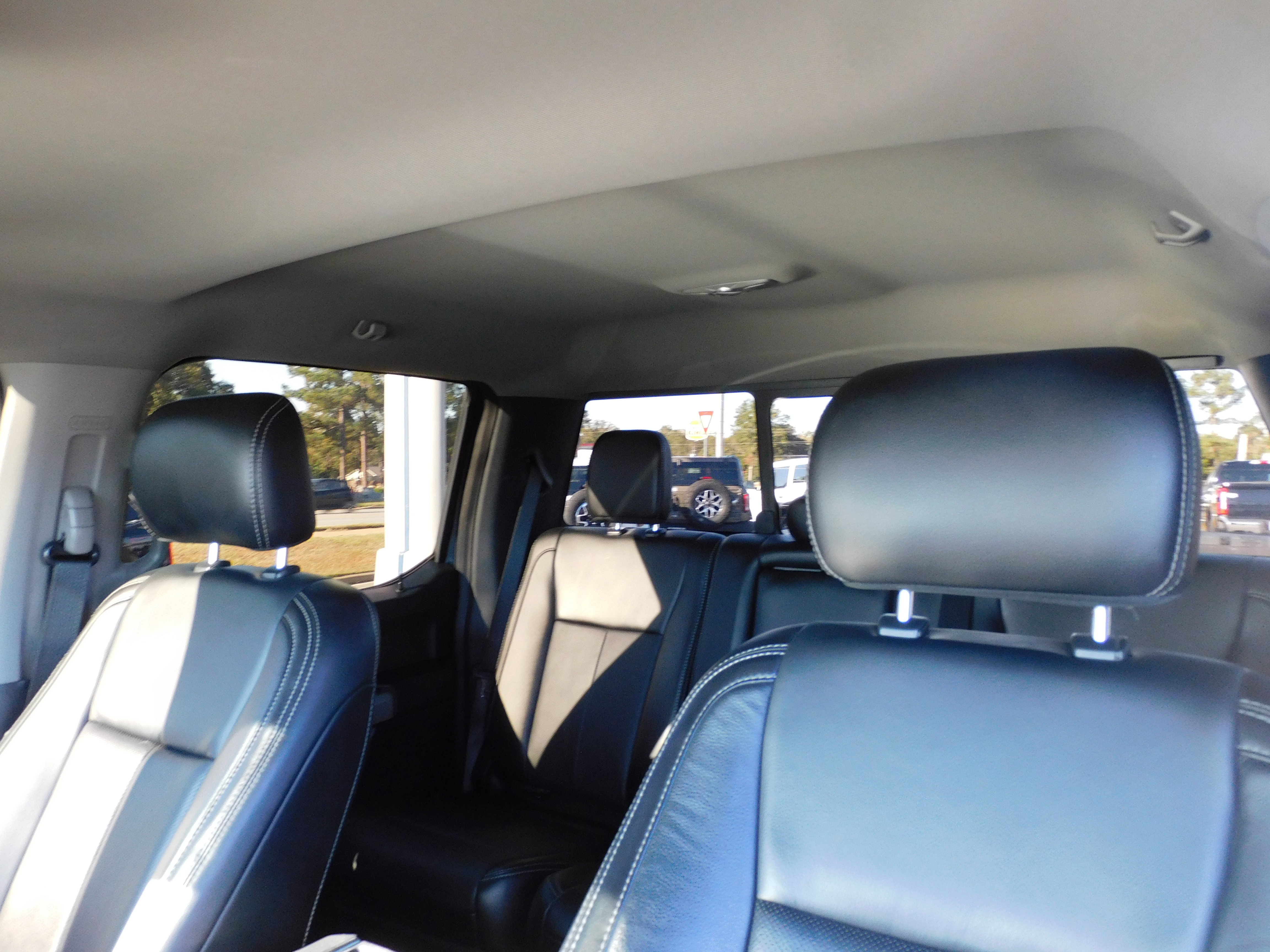 Used 2020 Ford F250 Lariat w/ Lariat Value Package image 14